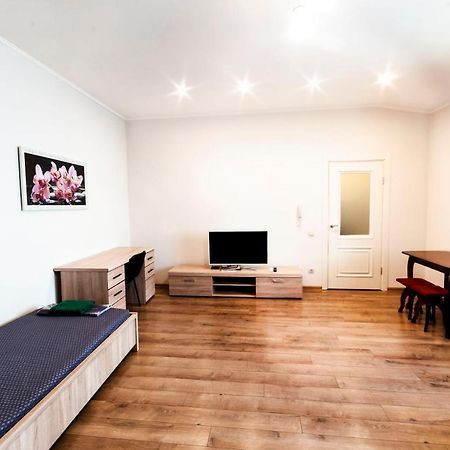 Wonderful Flat On City Center Ujgorod Dış mekan fotoğraf