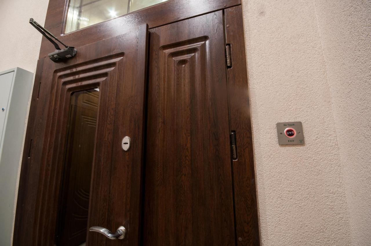 Wonderful Flat On City Center Ujgorod Dış mekan fotoğraf
